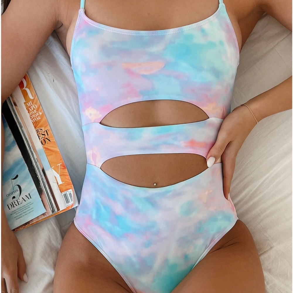 Nanamacs one piece bikini